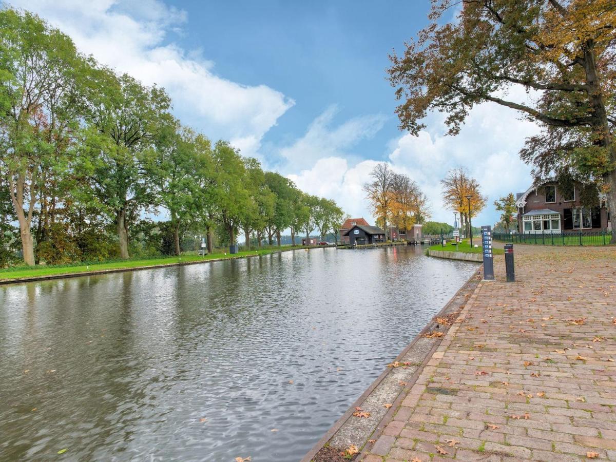 Cozy Holiday Home By The Canal In ดวิงเงโล ภายนอก รูปภาพ